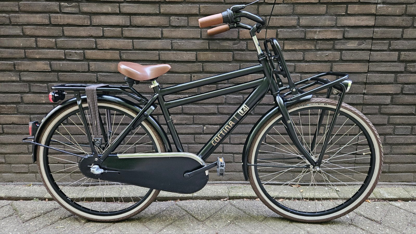 Cortina U4 transportfiets 26 inch, Fietsen en Brommers, Fietsen | Jongens, Terugtraprem, Gebruikt, Cortina U4 transportfiets, Versnellingen