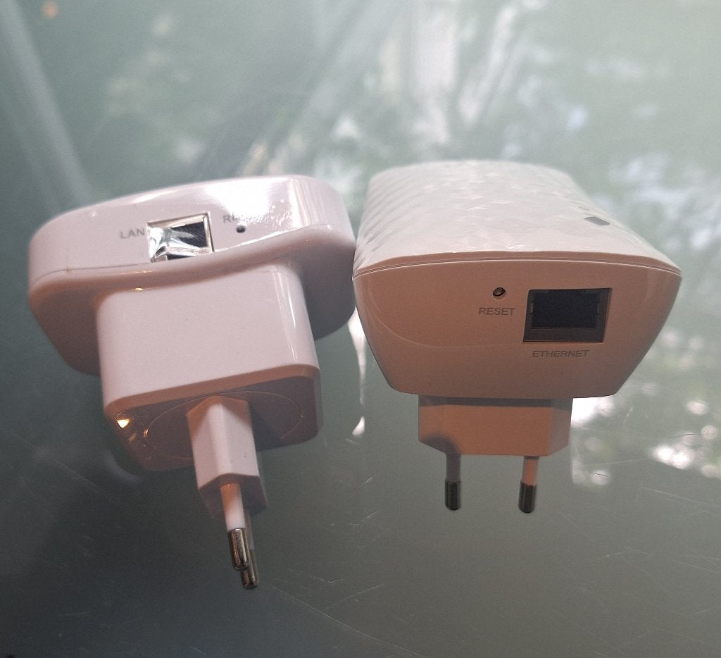 Foto 7 van WIFI - ROUTER - EXTENDER