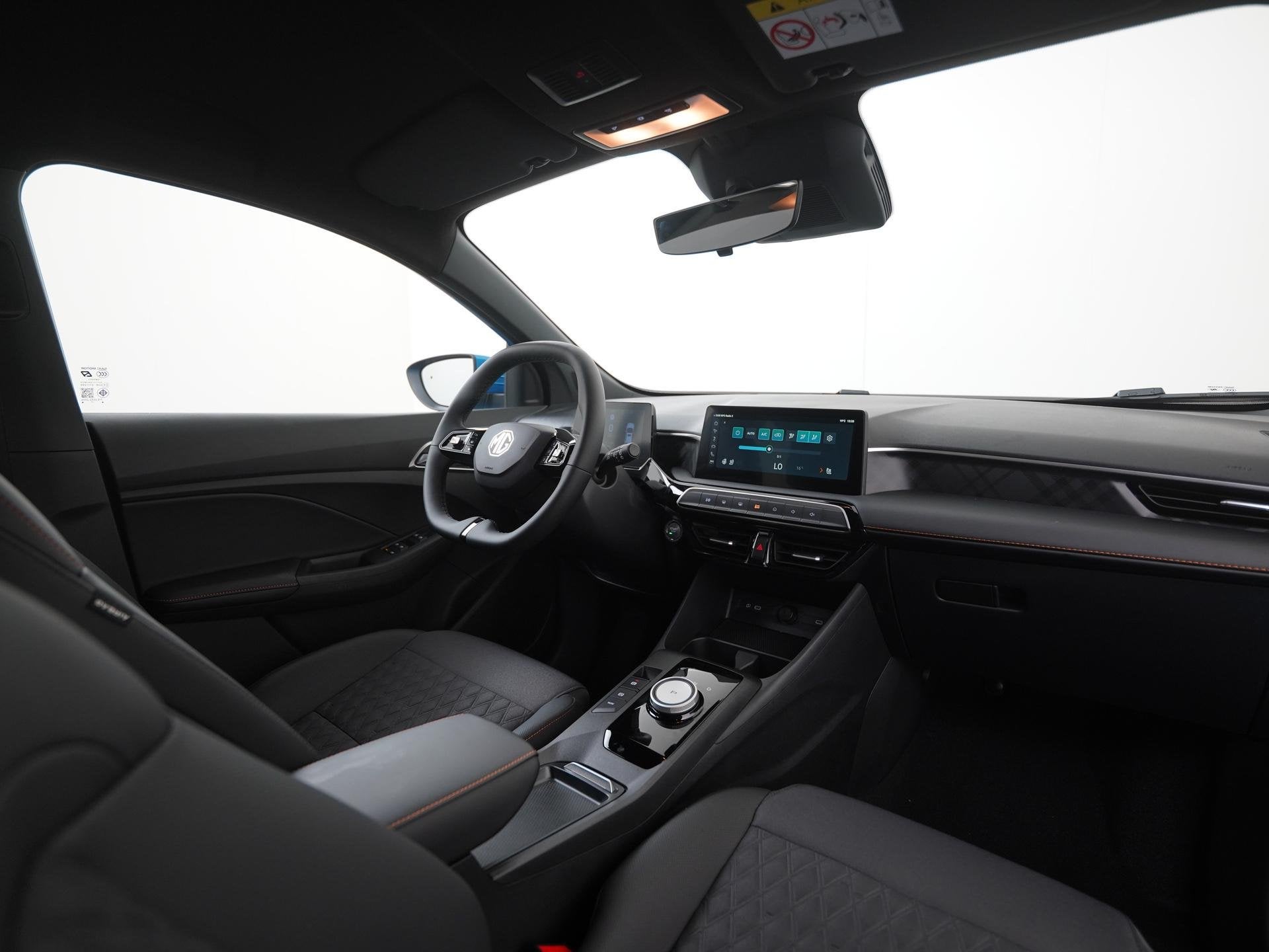 MG MG3 Hybrid+ 1.5 Hybrid+ Luxury | 360° Camera | Stuur & S, Auto's, 12 maanden, 4 cilinders, Bedrijf, Hybride Elektrisch/Benzine