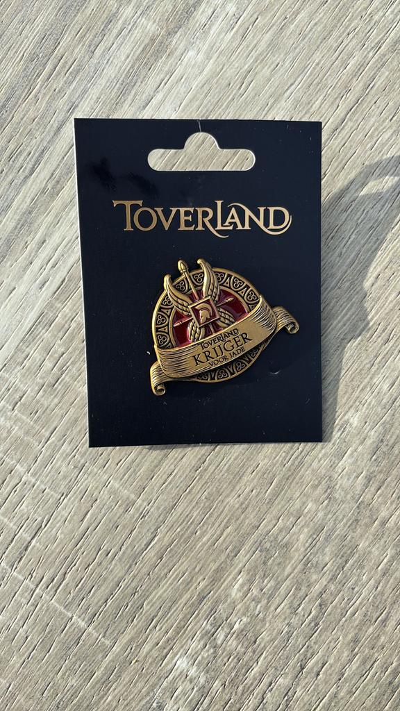 Toverland Krijger Voor Jade Limited Edition Pin, Verzamelen, Speldjes, Pins en Buttons, Ophalen of Verzenden, Nieuw, Overige onderwerpen