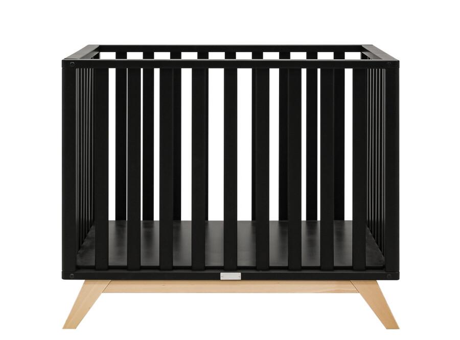 Box zwart heel netjes, Kinderen en Baby's, Boxen, Ophalen of Verzenden, Zo goed als nieuw, In hoogte verstelbaar