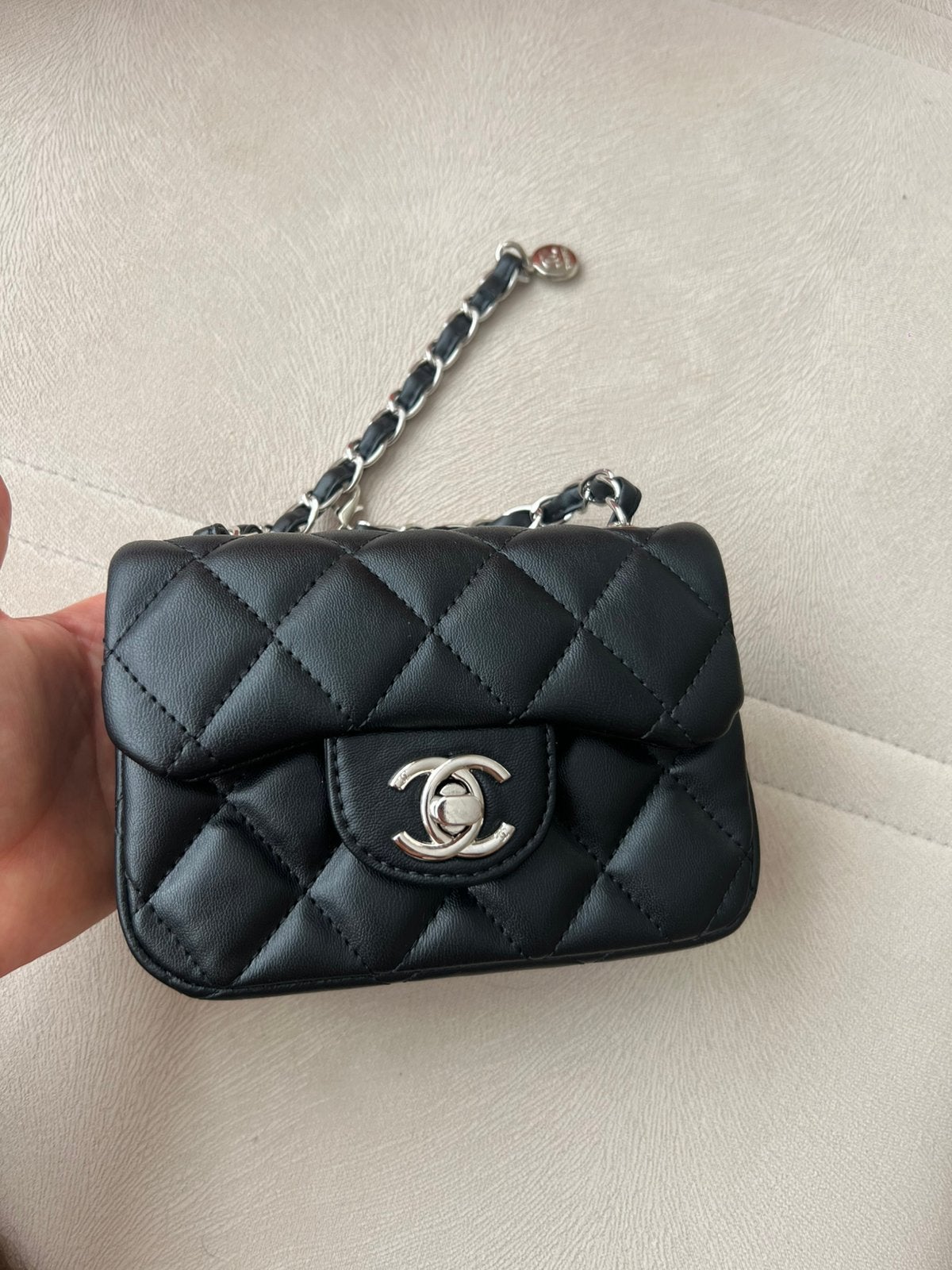 Chanel Mini Tas Zwart, Ophalen of Verzenden, Zo goed als nieuw, Zwart, Schoudertasje
