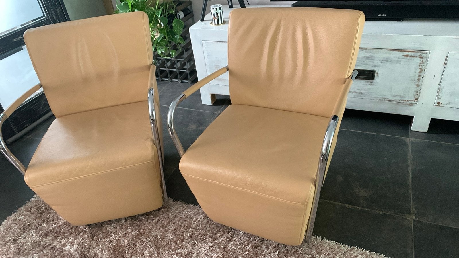 Set van 2 lederen disigne fauteuils met chromen armleuningen, Ophalen, Gebruikt, 50 tot 75 cm, Leer