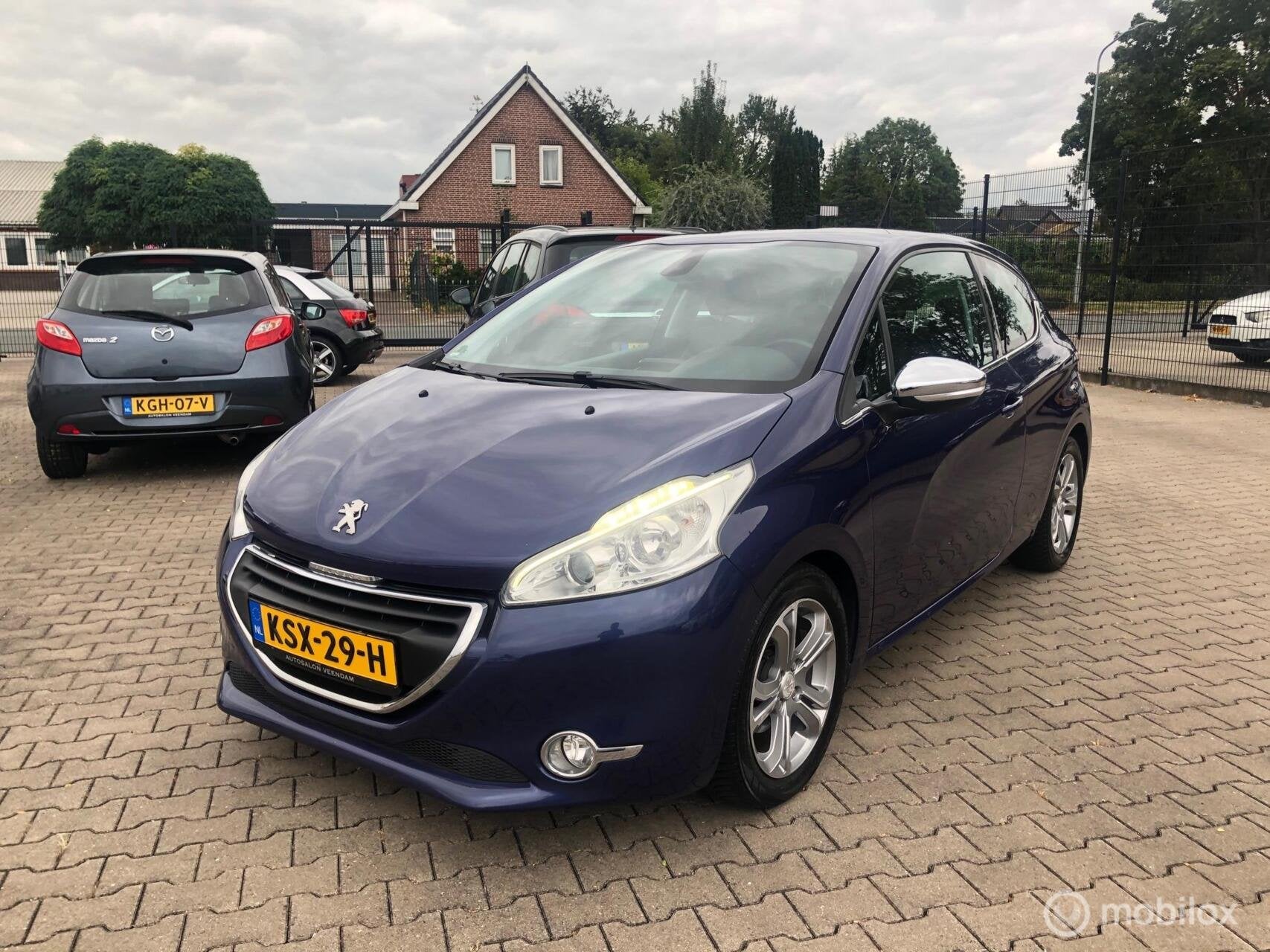 Peugeot 208 1.4 VTi 3DRS SPORT AIRCO ECC CRUISE LEDER LED, Voorwielaandrijving, Euro 5, Zwart, Blauw