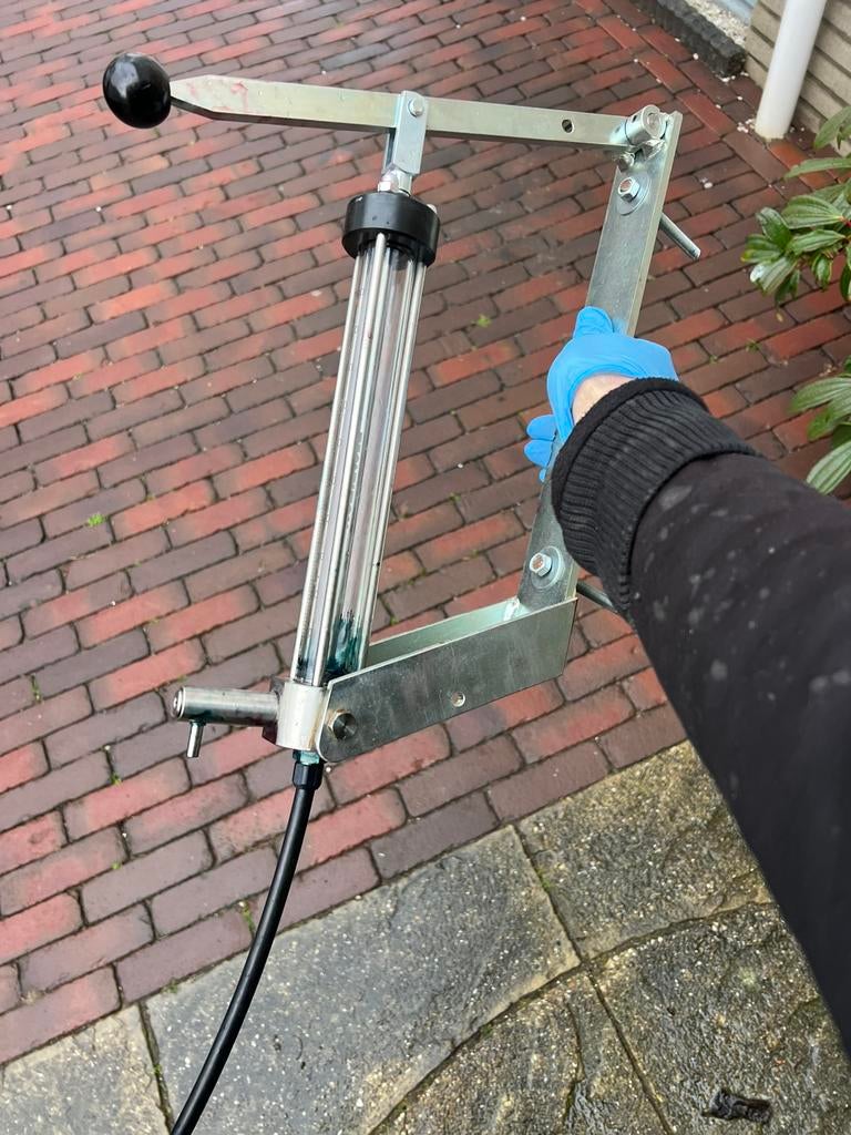 Wolfangel wand doseerunit, Ophalen of Verzenden, Zo goed als nieuw