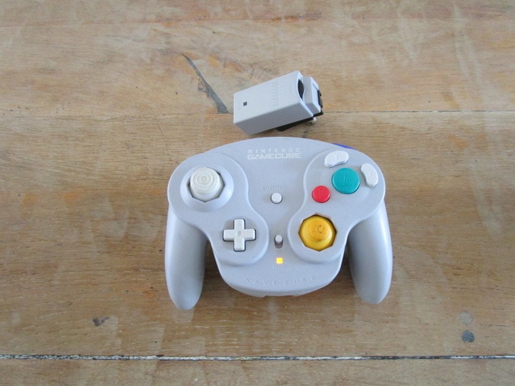 GameCube controller wireless met reciever, Ophalen of Verzenden, Gebruikt, Overige kleuren, Met 1 controller