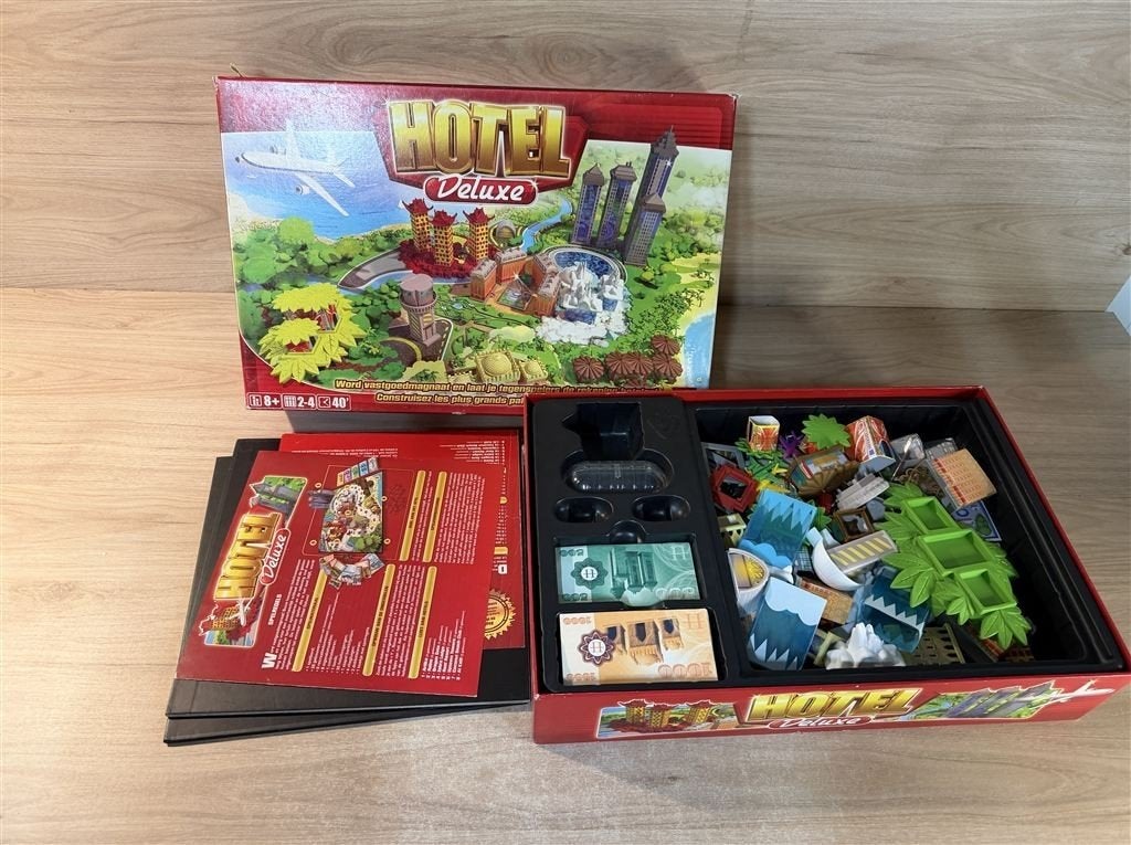 hotel deluxe - s6907, Hobby en Vrije tijd, Gezelschapsspellen | Bordspellen, Verzenden, Zo goed als nieuw