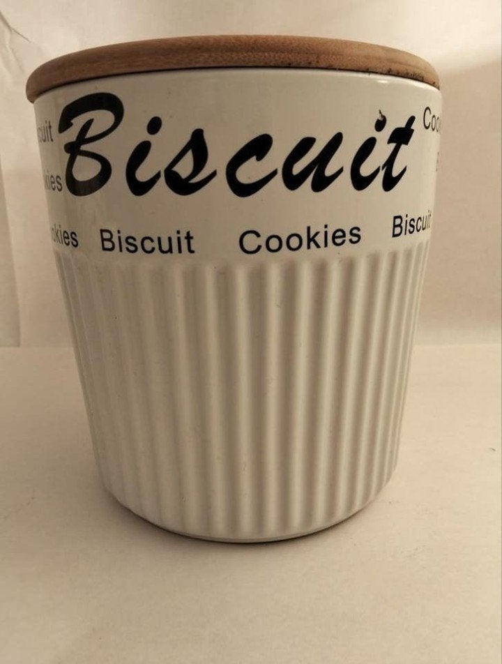 Grote voorraadpot met houten deksel - Bewaar pot Koekjes, Nieuw, Ophalen of Verzenden, Voorraadpot, Steen/keramiek