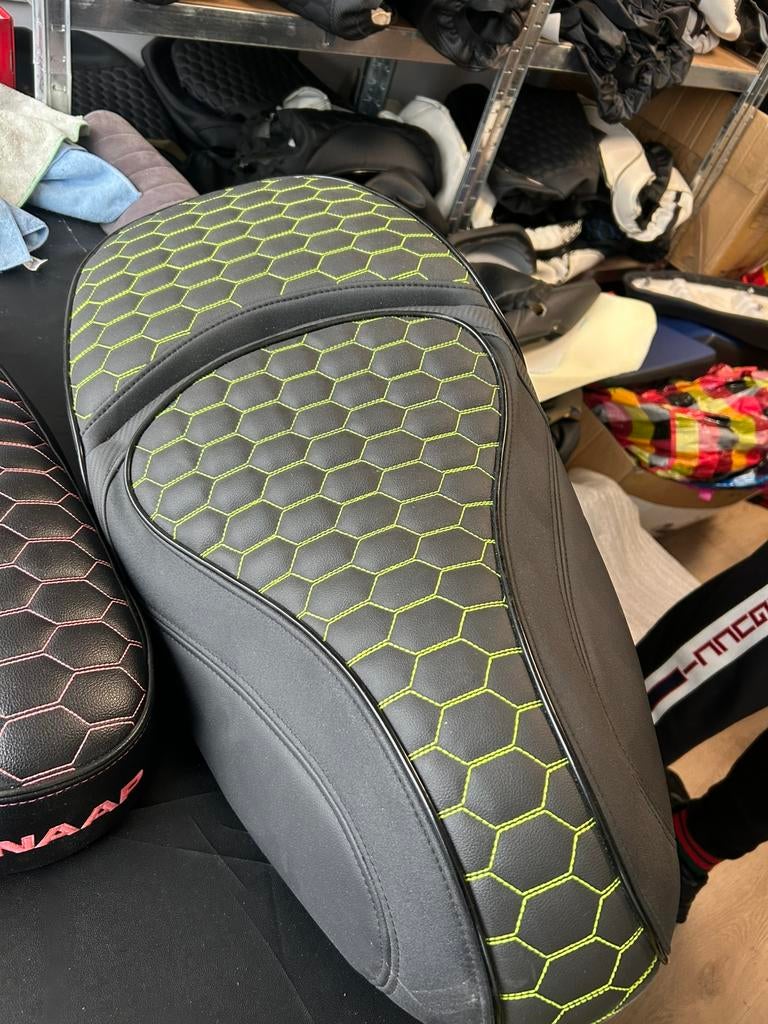 VESPA COSTUM SEATS, Ophalen of Verzenden, Nieuw, Op maat