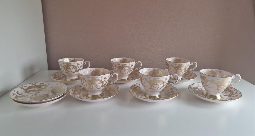 Vintage Tuscan Fine English Bone China servies met goud, Ophalen