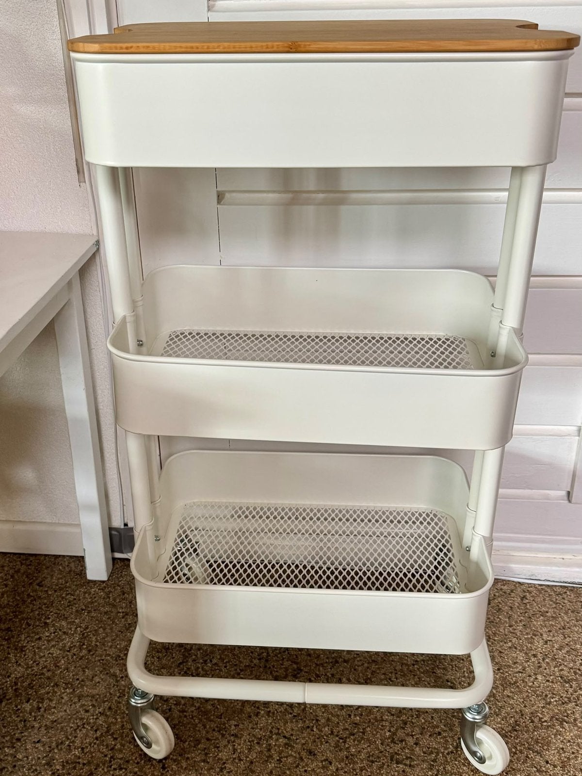 IKEA RASKOG trolley met bamboe snijplank - Nieuw, Ophalen of Verzenden, Nieuw, Wit, Metaal