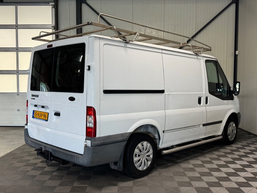 Ford Transit 260S 2.2 TDCI 85kw | 3-Pers | Trekhaak, Auto's, Euro 5, Gebruikt, 1670 kg, 4 cilinders