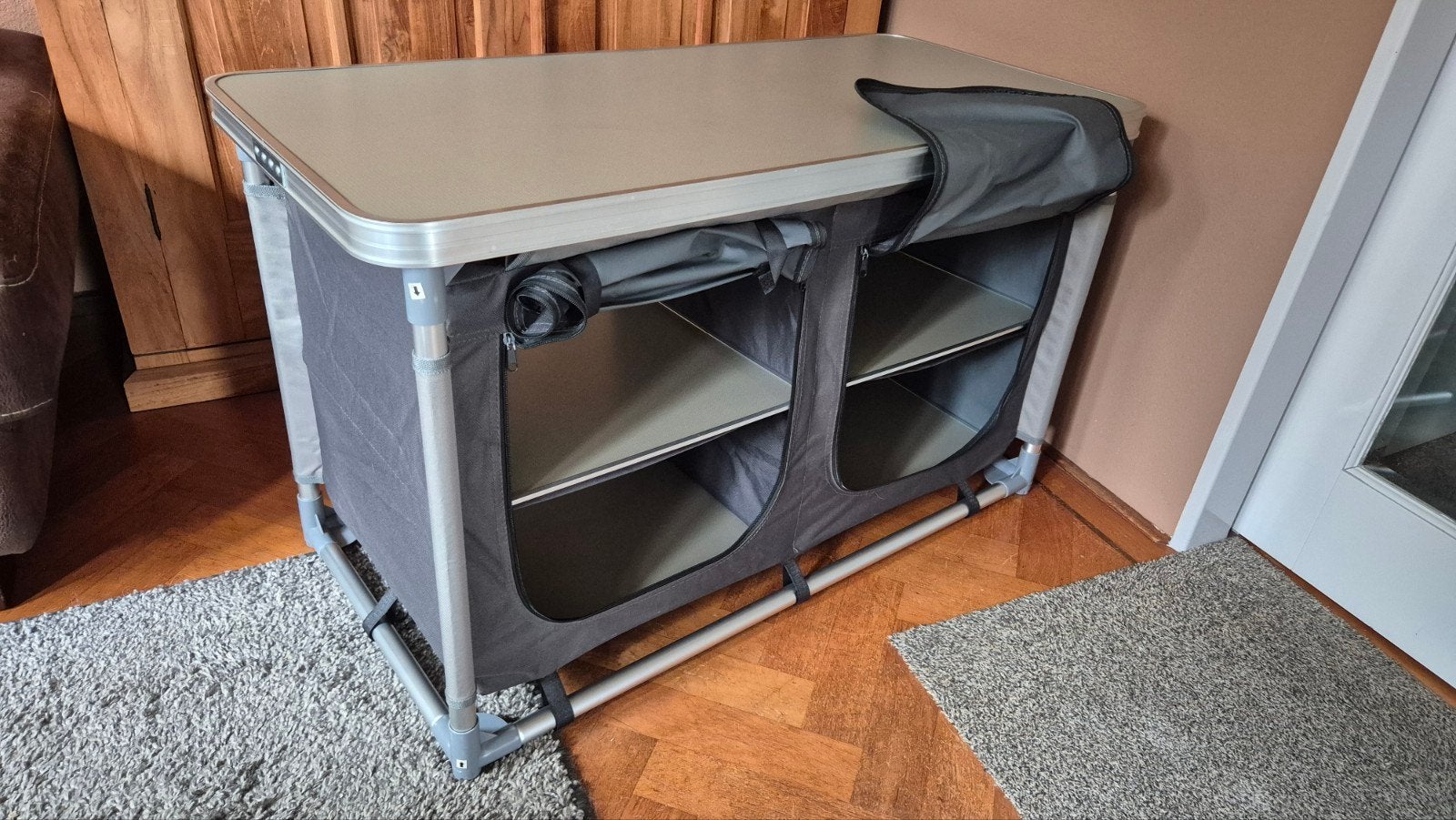 Lage kast/ dressoir, Ophalen, Zo goed als nieuw