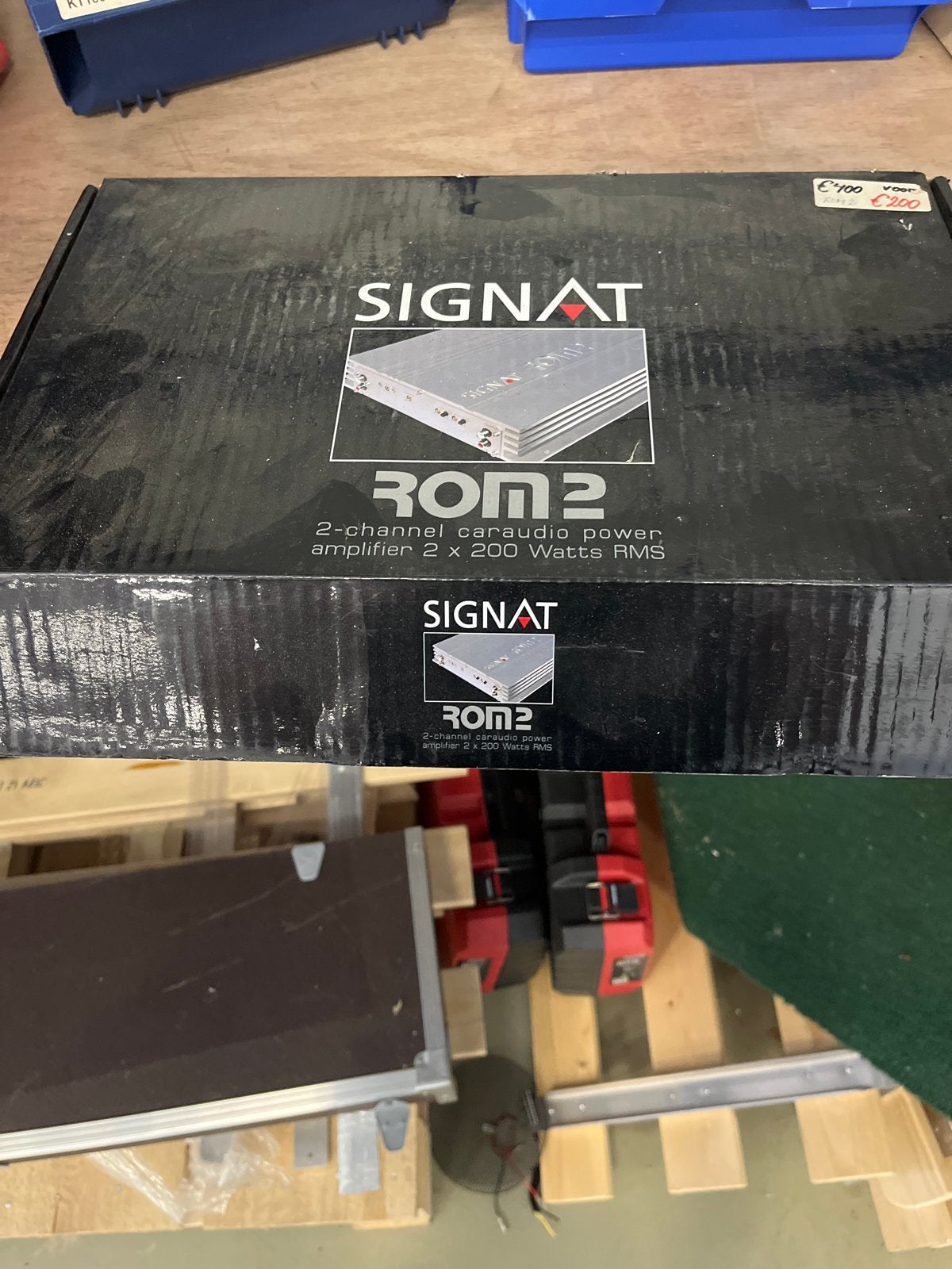 Signat ROM 2 2-kanaals caraudio versterker 2x200 Watt RMS, Ophalen of Verzenden, Nieuw