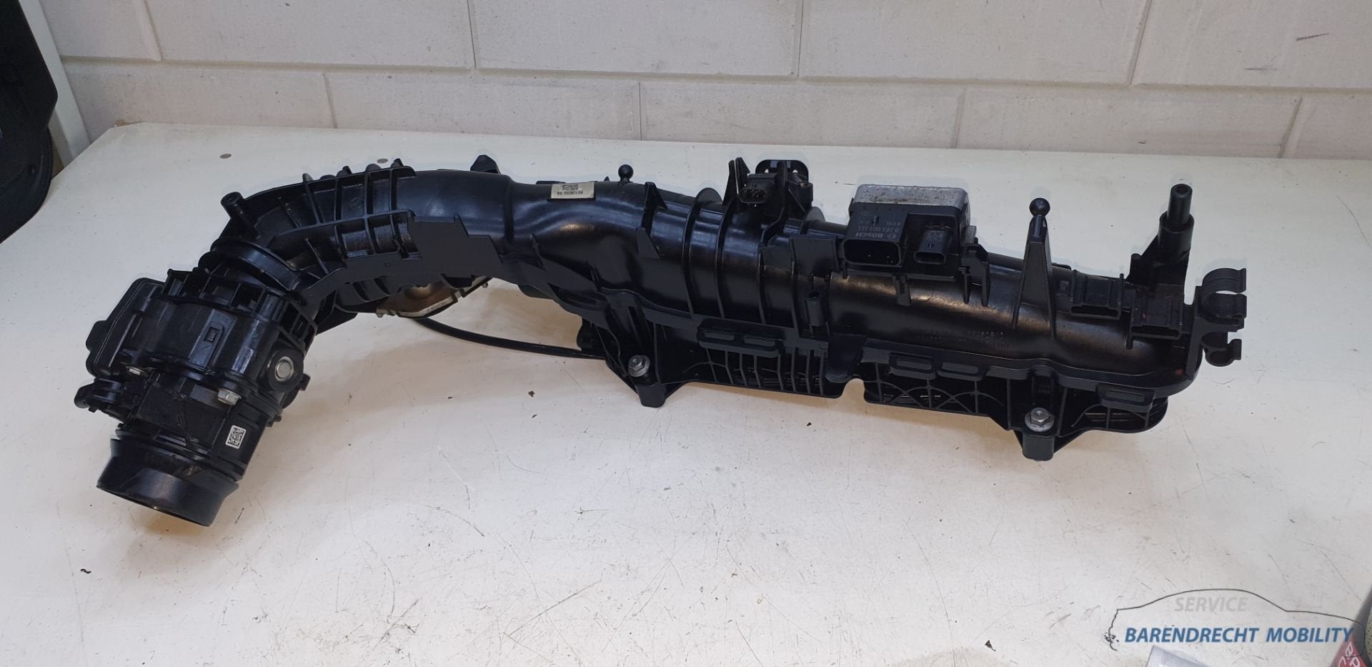 Inlaatspruitstuk Gasklephuis gloeirelais 851365508 BMW B47D2, Petuelring 130
80788  Munich, DE, Gebruikt, Info@bmw.de, Ophalen of Verzenden