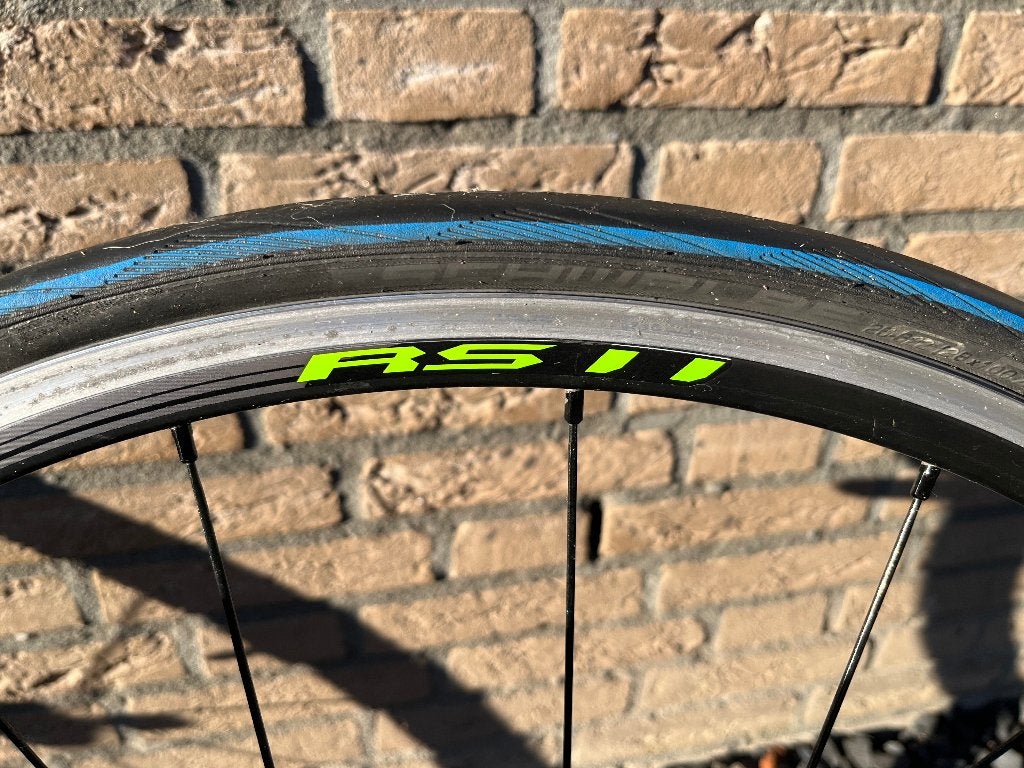Shimano RS11 Racefiets wielen set (Aluminium), Gebruikt, Aluminium, Shimano, Racefiets