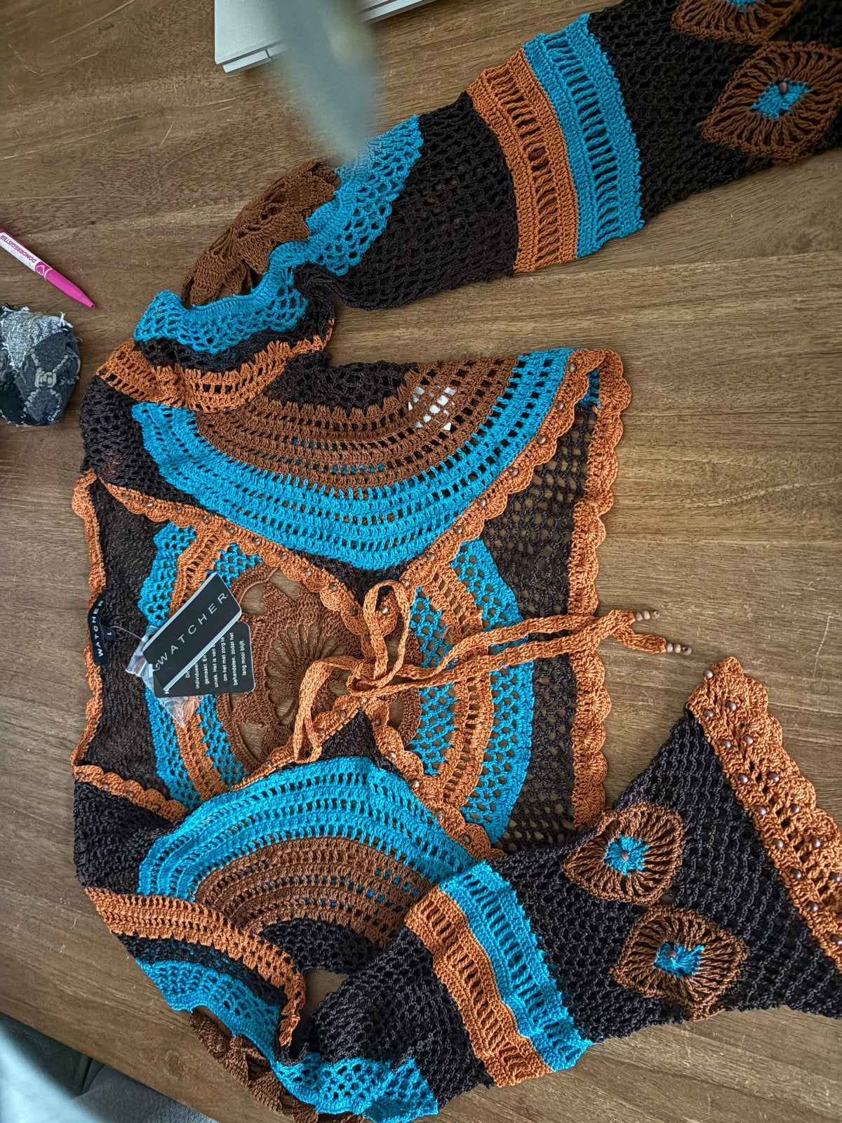 Handgemaakte  bolerotje met lange mouwen valt als een S, Meerkleurig, Maat 42/44 (L), Nieuw, Ophalen of Verzenden