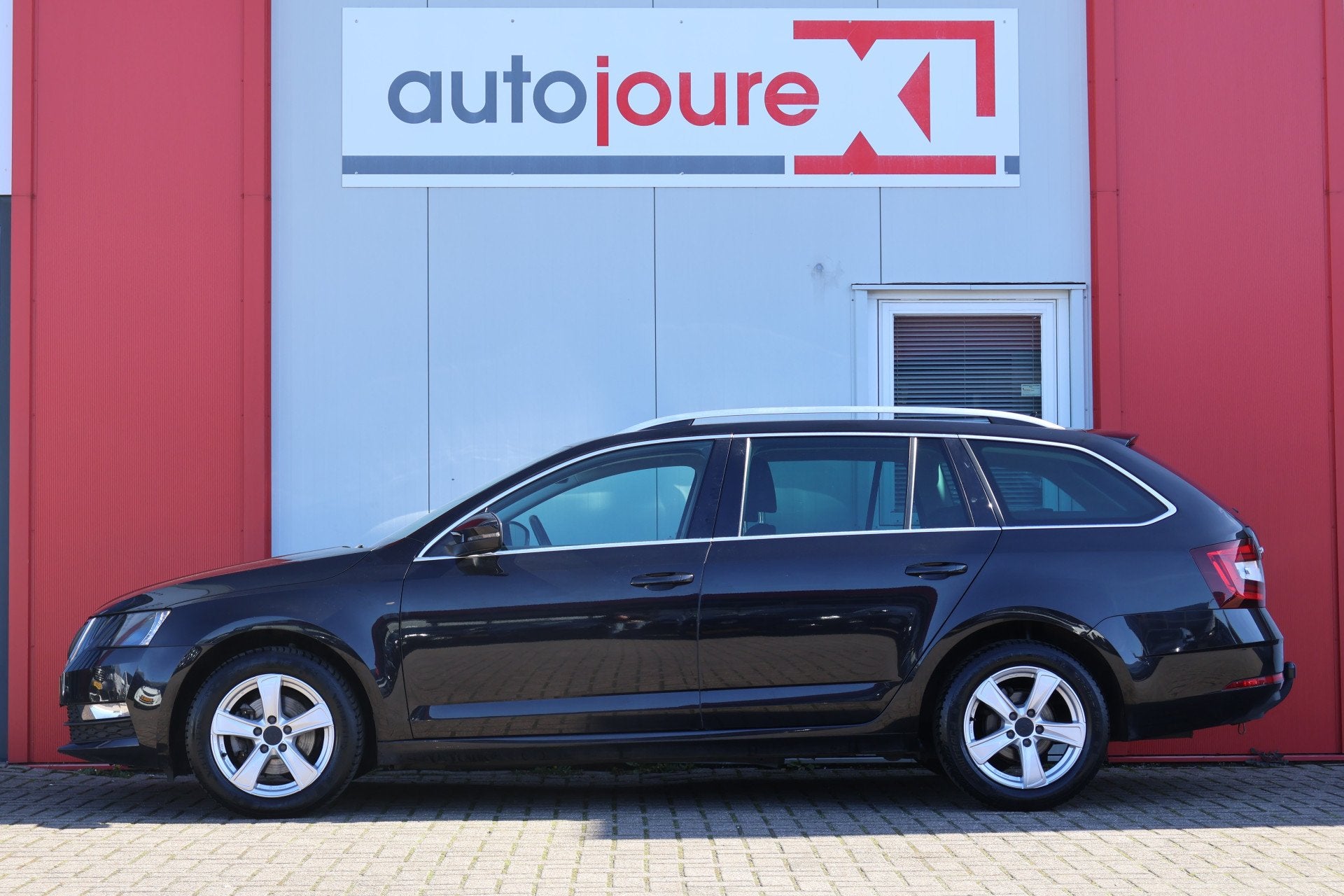 Skoda Octavia Combi 1.5 TSI DSG Greentech Style | Export | H, Auto's, Skoda, Gebruikt, Euro 6, 150 pk, Zwart
