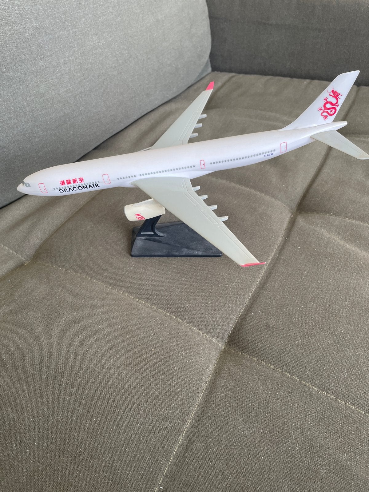 Dragonair Airbus A330 schaalmodel - Zo goed als nieuw, Overige merken, 1:72 tot 1:144, Ophalen of Verzenden, Zo goed als nieuw