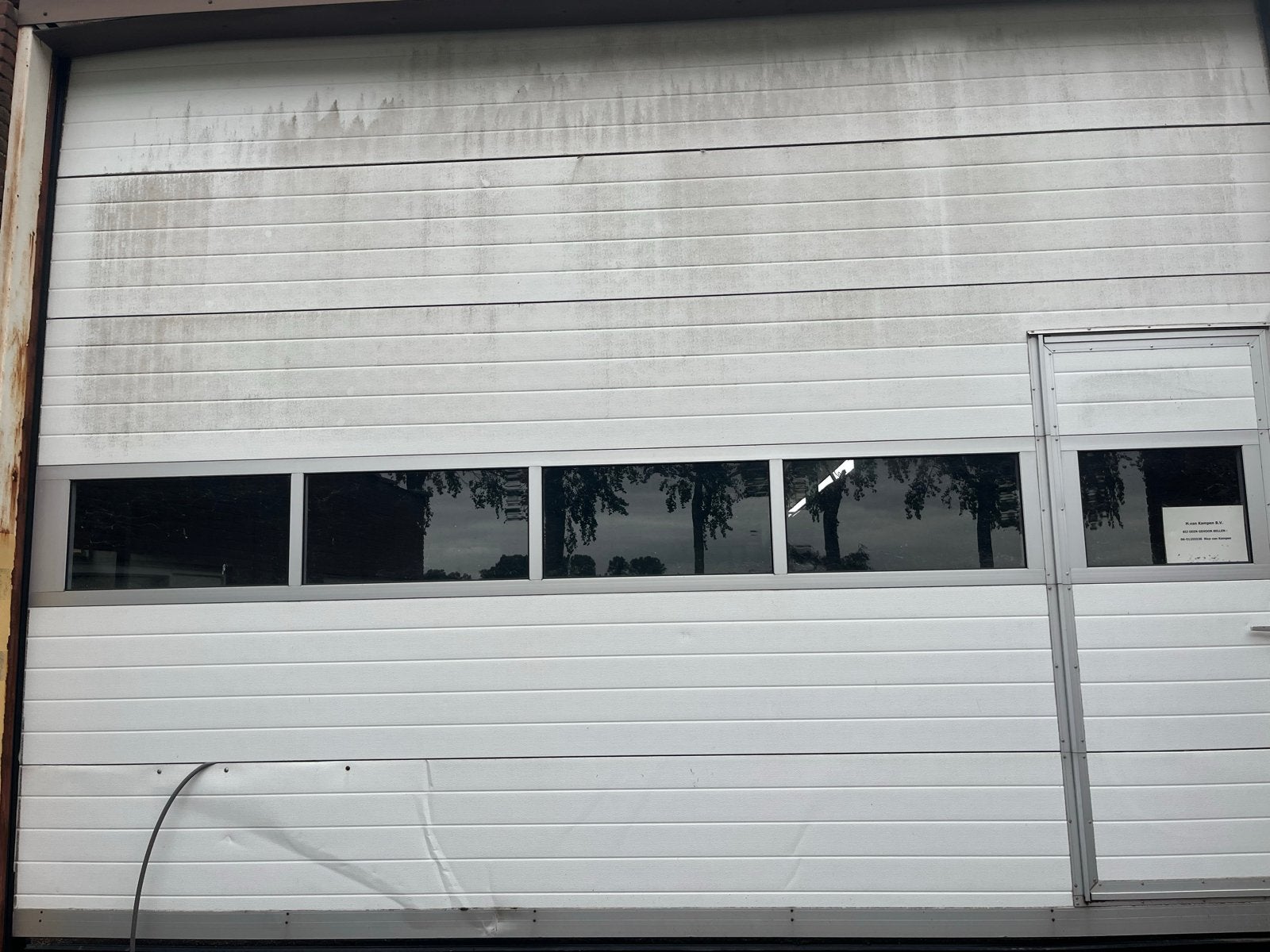 Electr. Overheaddeur met loopdeur (defecte loopdeur, schade), Doe-het-zelf en Verbouw, Ophalen, Gebruikt, Garagedeur, 120 cm of meer