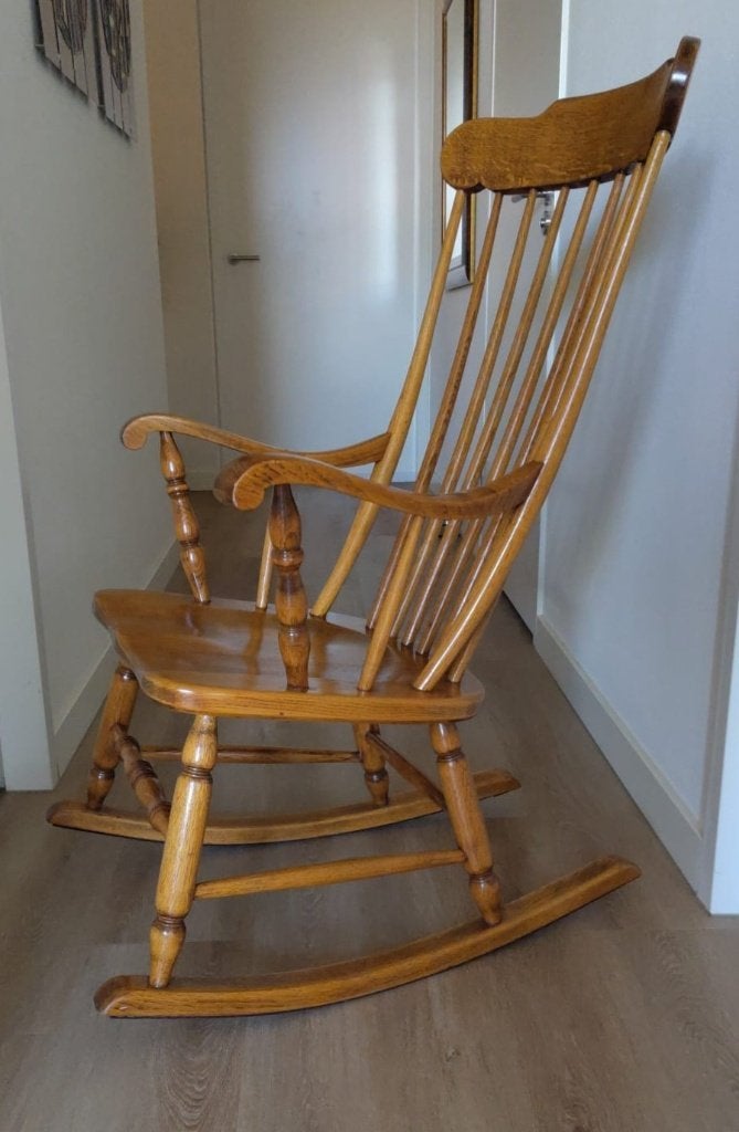 Eiken schommelstoel, Huis en Inrichting, Stoelen, Ophalen, Gebruikt, Bruin, Eén