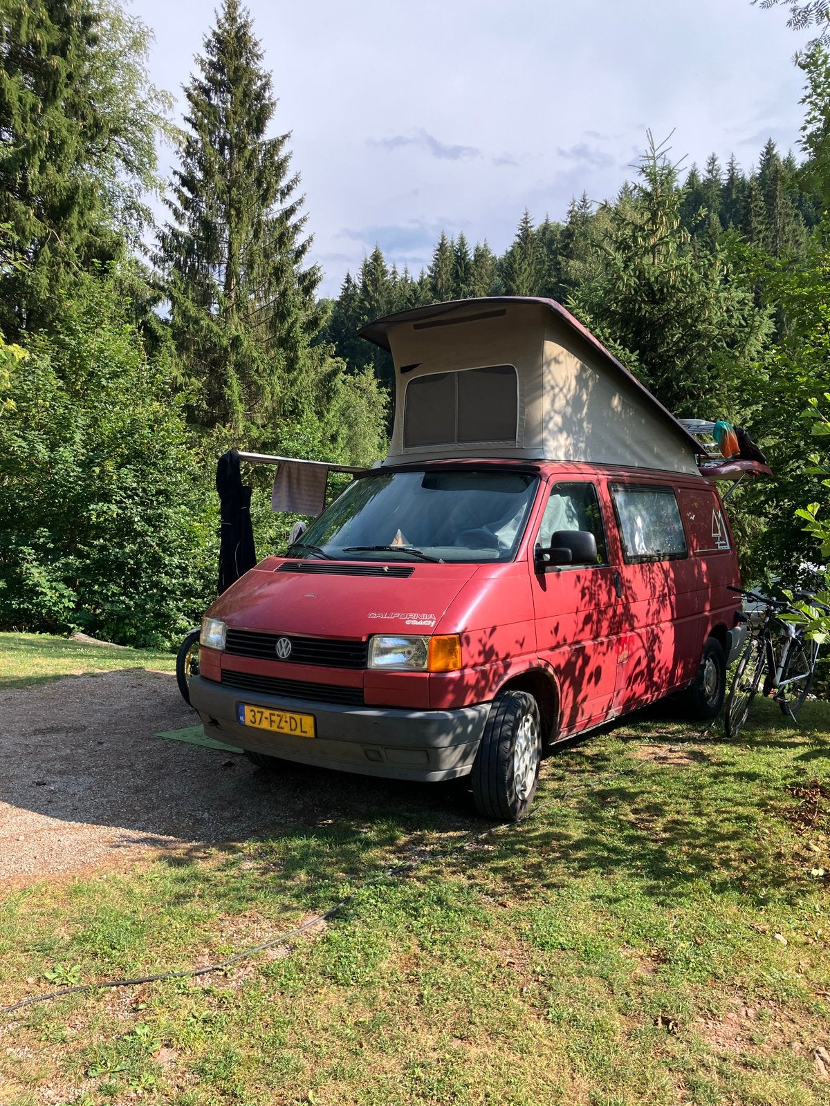 Originele Volkswagen Westfalia California Coach T4 329.660km, Luifel, Treinzit, Particulier, Hefbed