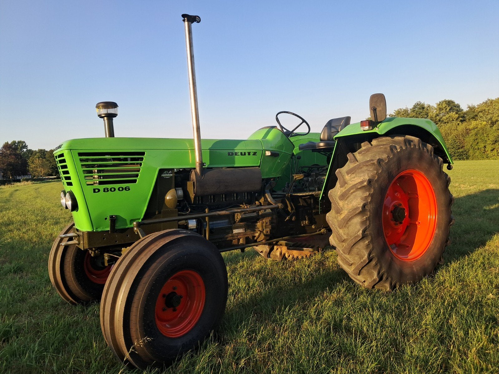 DEUTZ D 8006 TRACTOR 6 CILINDER I.Z.G.S, Zakelijke goederen, Ophalen, Gebruikt, Tot 80 Pk, Deutz - Fahr
