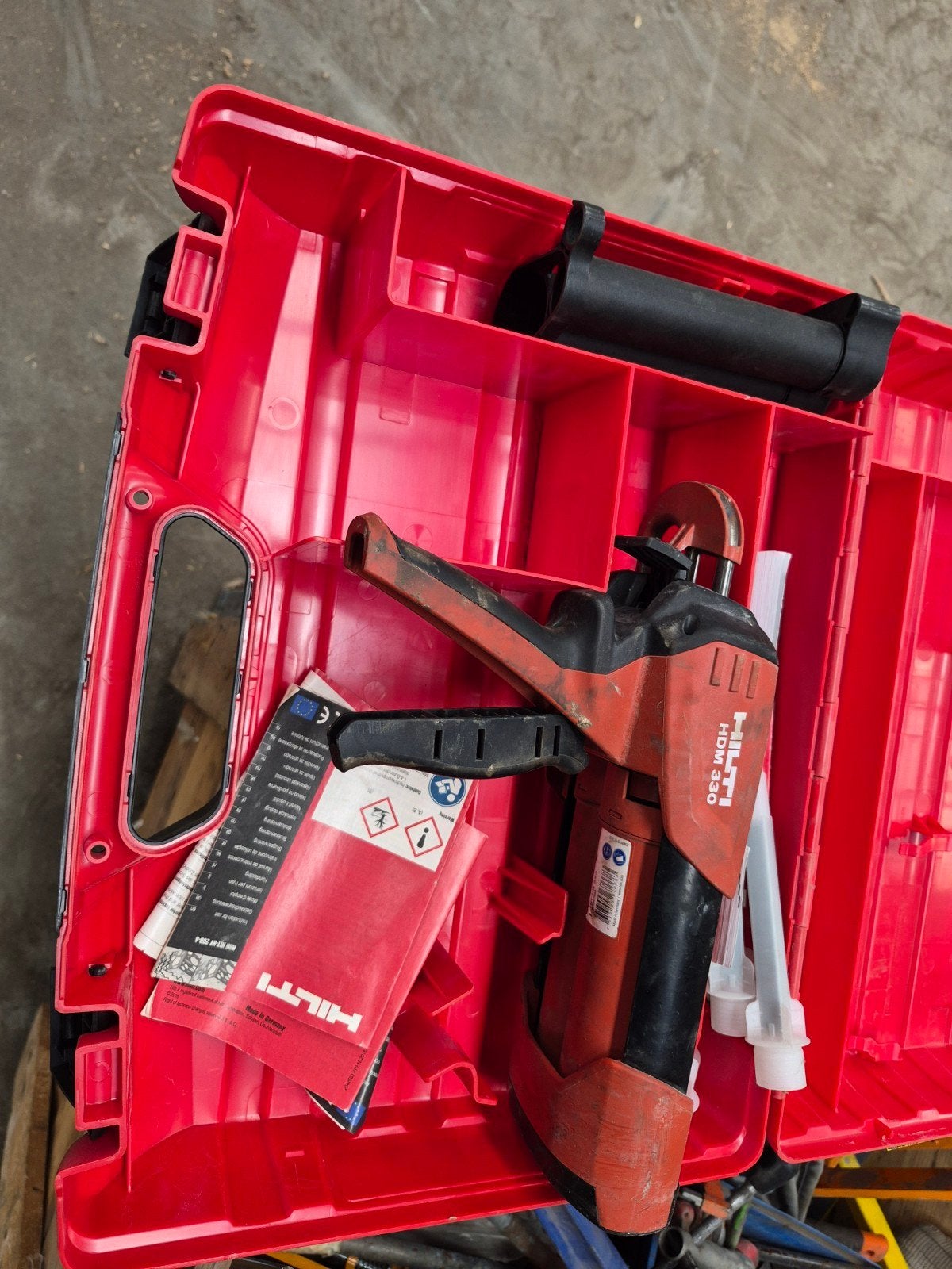 Hilti HDM 330 Kitspuit - Gebruikt maar in goede staat, Ophalen of Verzenden, Gebruikt, Kitspuit, Hilti