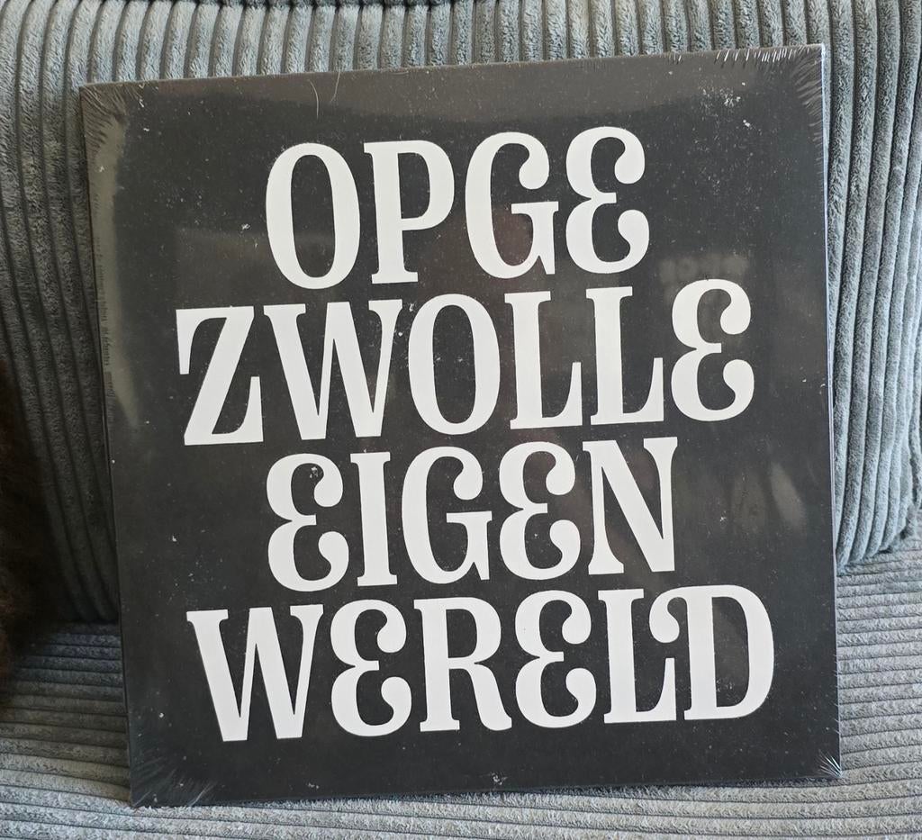 Opgezwolle Eigen Wereld 'de podcast' LP's, Ophalen of Verzenden, 2000 tot heden, Nieuw in verpakking, 12 inch