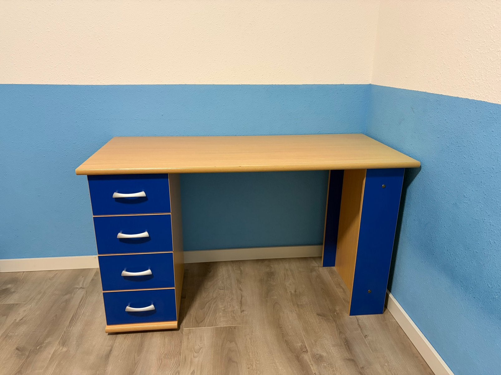 Bureau met bureaustoel, Gebruikt, Ophalen of Verzenden, 125 cm, Blauw