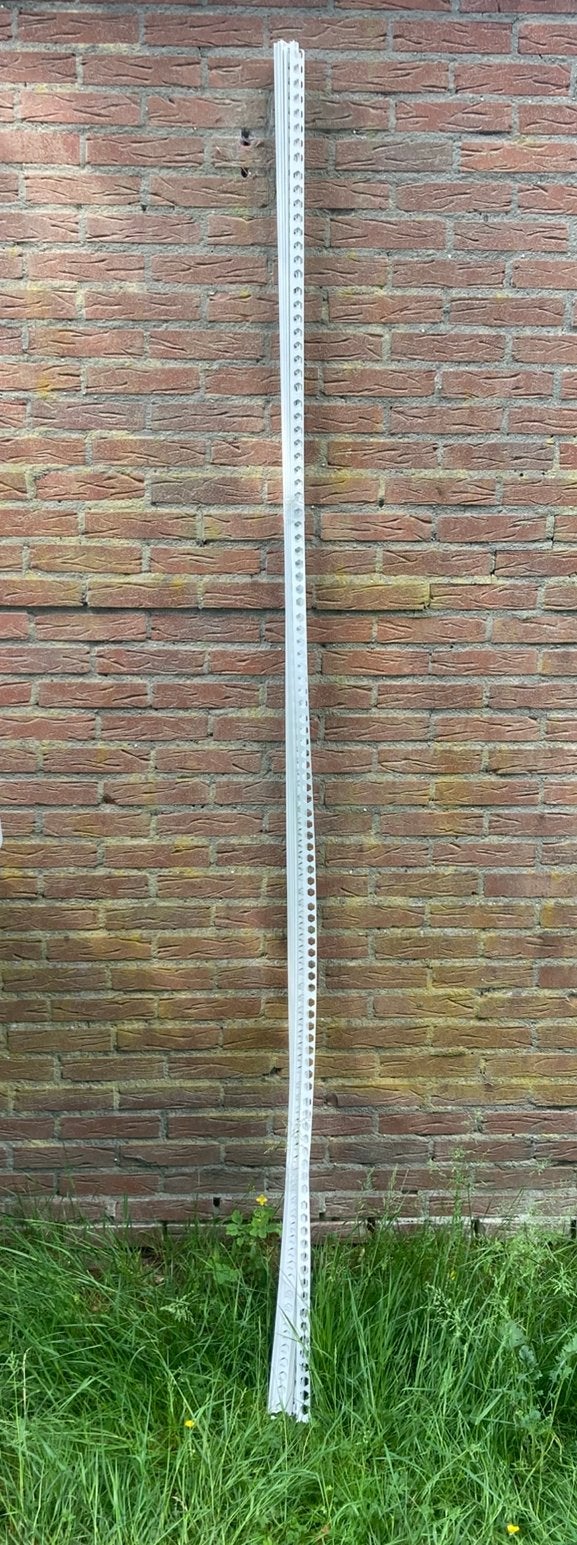 21 PVC stucstop profielen 4mm lengte 2,5m nieuw, Ophalen of Verzenden, Nieuw