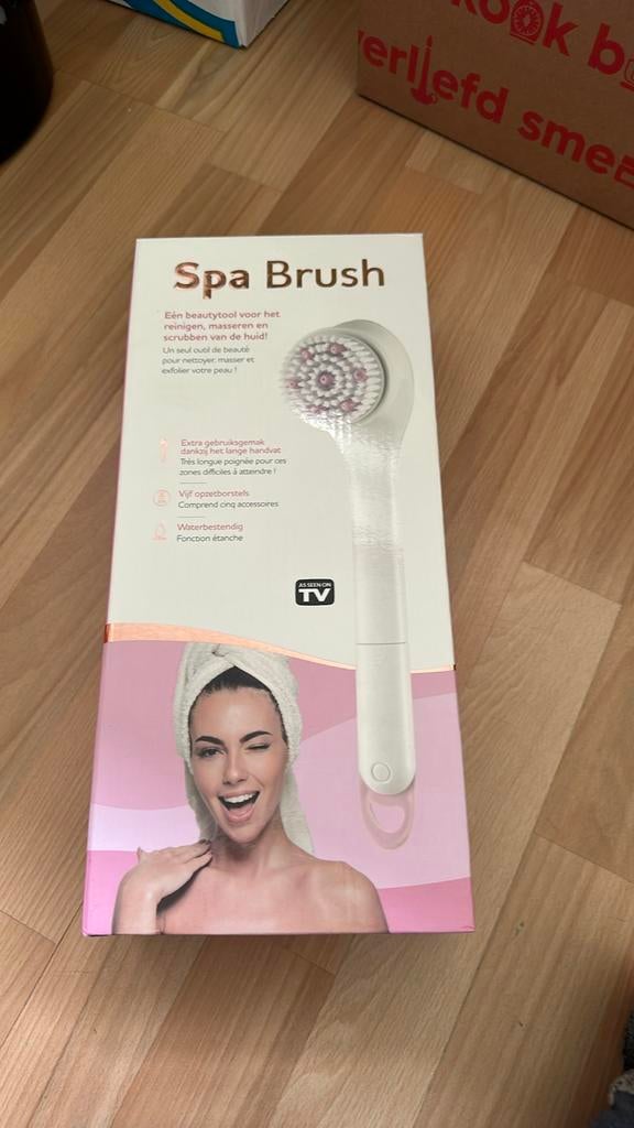 Spa Brush - Gezichts- en lichaamsreinigingsborstel, Ophalen of Verzenden, Nieuw, Gehele gezicht, Reiniging