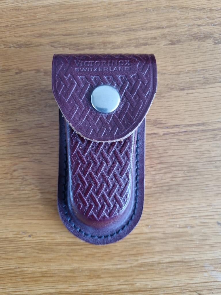 Victorinox Zwitserland Leren Etui voor Zakmes, Ophalen of Verzenden, Gebruikt