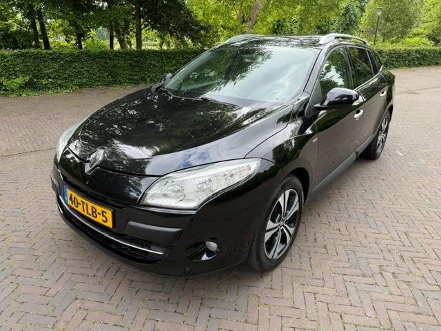 Renault Mégane 1.5 dCi Bose Pano/Hleer/Trekhaak/Nieuwe Kopp, Euro 5, Gebruikt, 4 cilinders, Origineel Nederlands