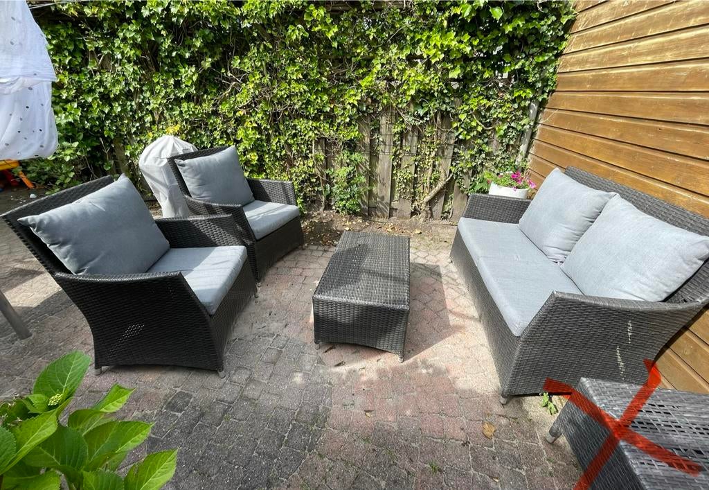 Loungeset met bank, twee stoelen en salontafel, Ophalen, 4 zitplaatsen, Gebruikt, Kwantum