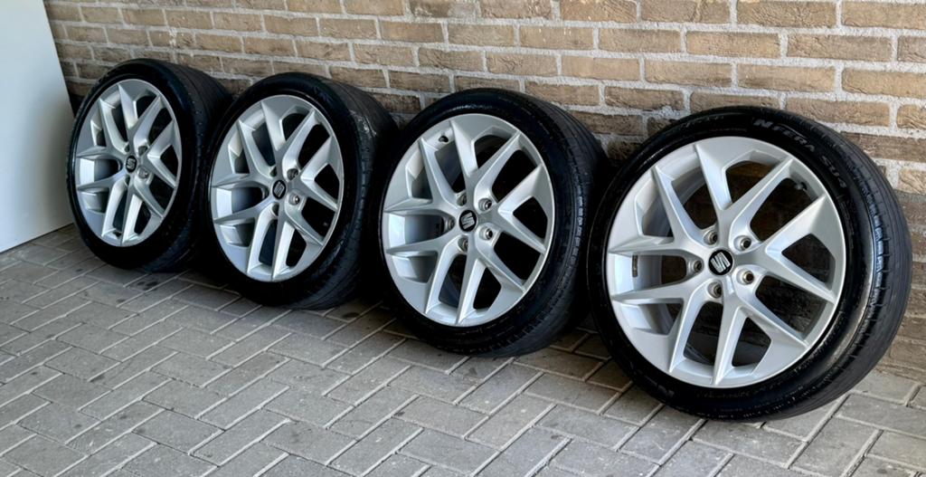 5x112 18 inch Org Seat leon FR velgen banden 225 40 18, 18 inch, Gebruikt, Banden en Velgen, Ophalen of Verzenden