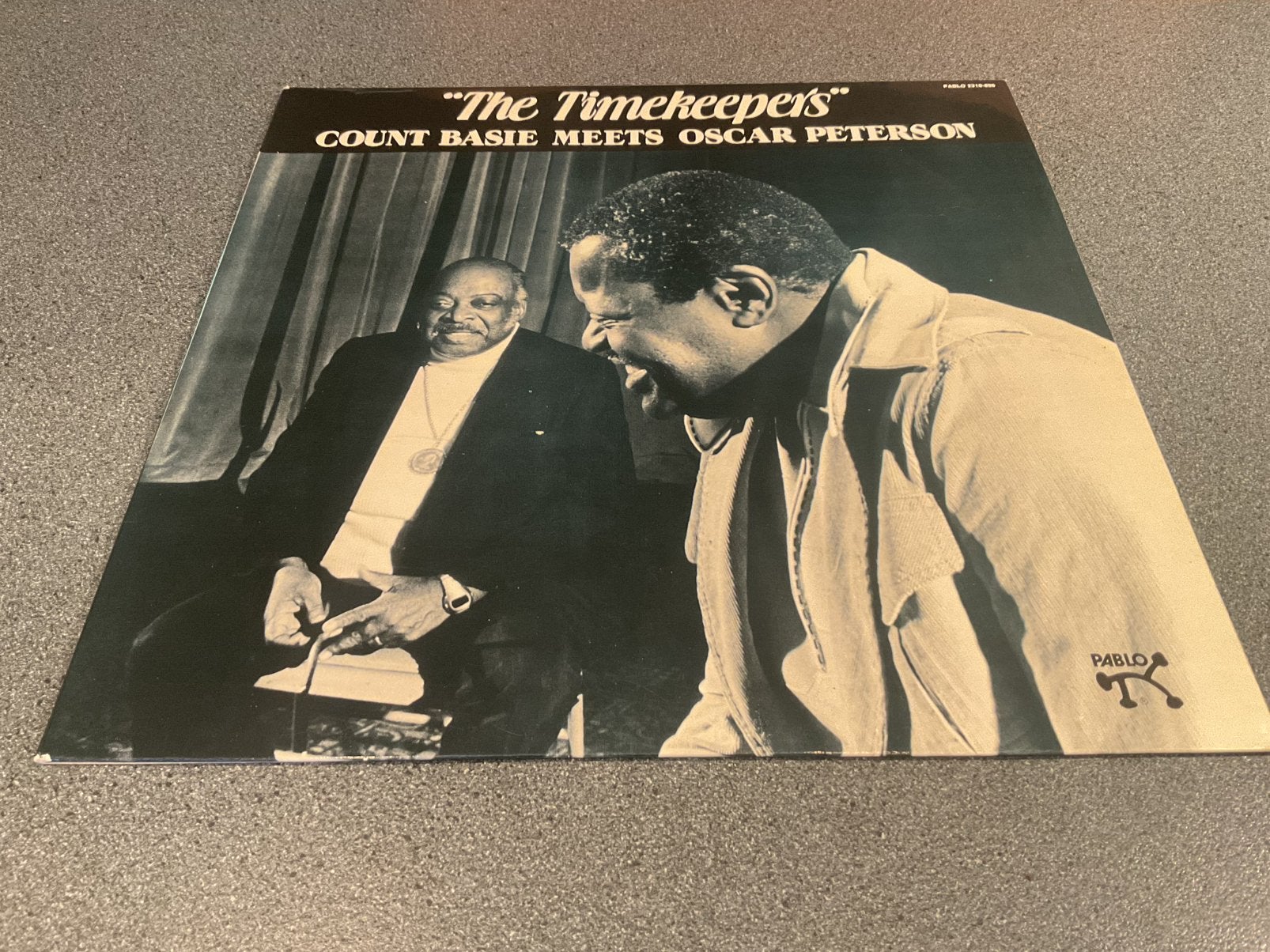 Basie meets Peterson - The Timekeepers Vinyl LP, Ophalen of Verzenden, Gebruikt, 12 inch