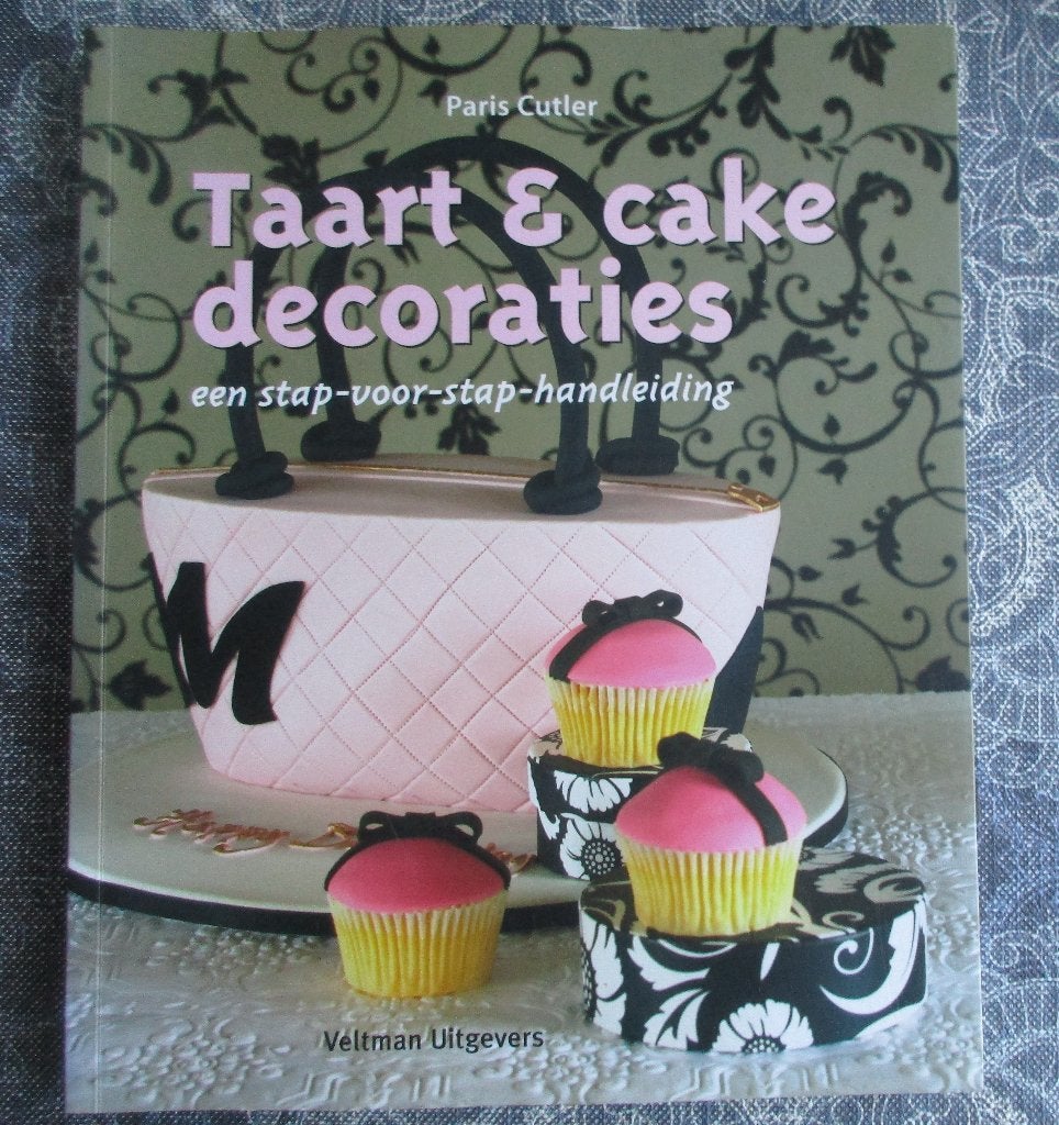 Paris Cutler: Taarten & Cakes / stap voor stap handleiding, Boeken, Ophalen of Verzenden, Zo goed als nieuw, Overige gebieden