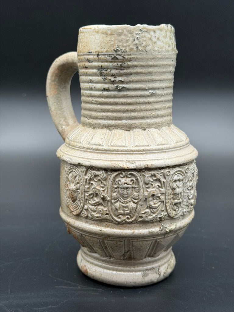 Klein Frieskruikje Raeren, Antiek en Kunst, Antiek | Keramiek en Aardewerk, Ophalen of Verzenden