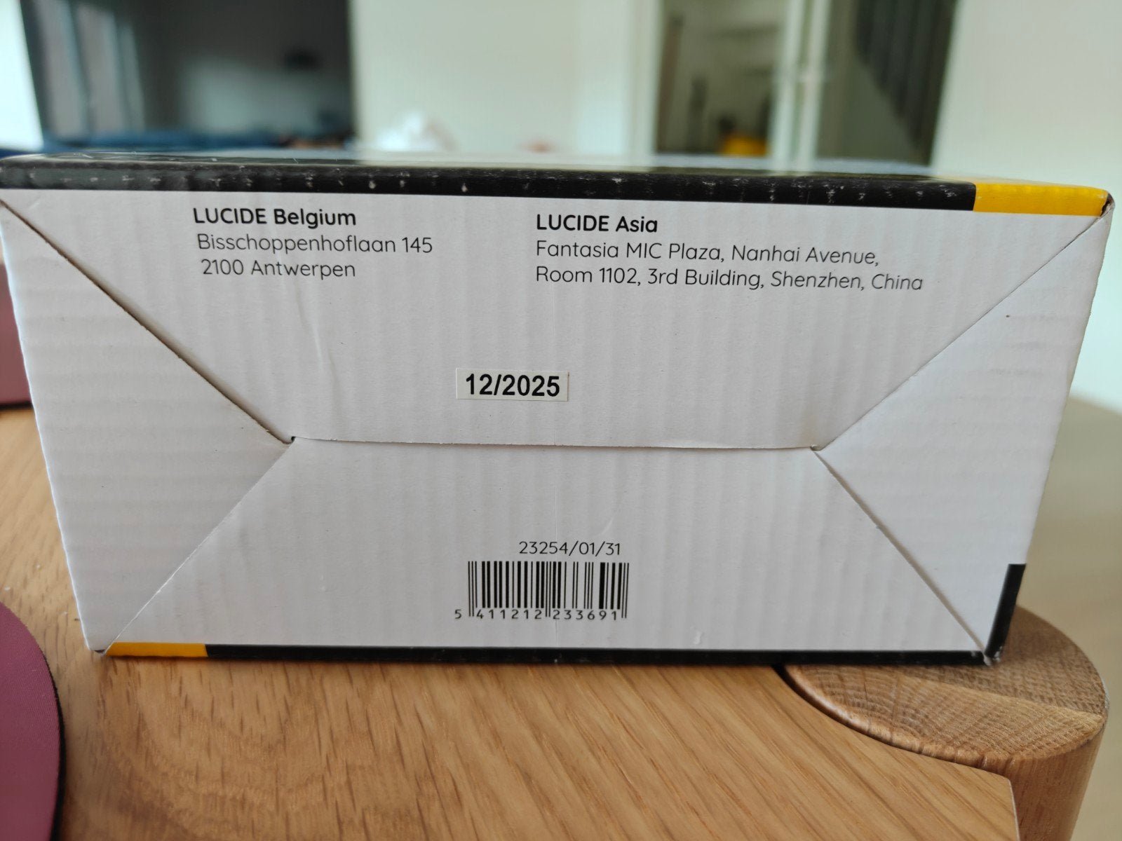 Lucide Xera Wandlamp - wit- Nieuw in doos, Grijs, Nieuw, Ophalen of Verzenden, Lucide