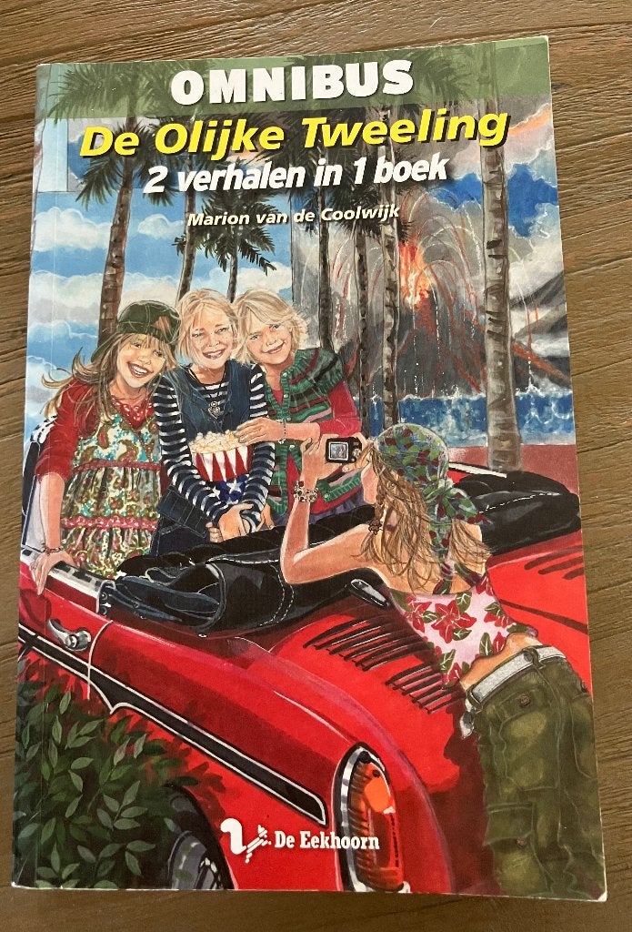De Olijke Tweeling 2 verhalen in 1 boek, Ophalen of Verzenden, Zo goed als nieuw