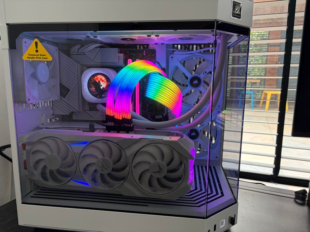 Gaming PC / Hyte Waterkoeling GPU/ Garantie, Ophalen of Verzenden, Zo goed als nieuw
