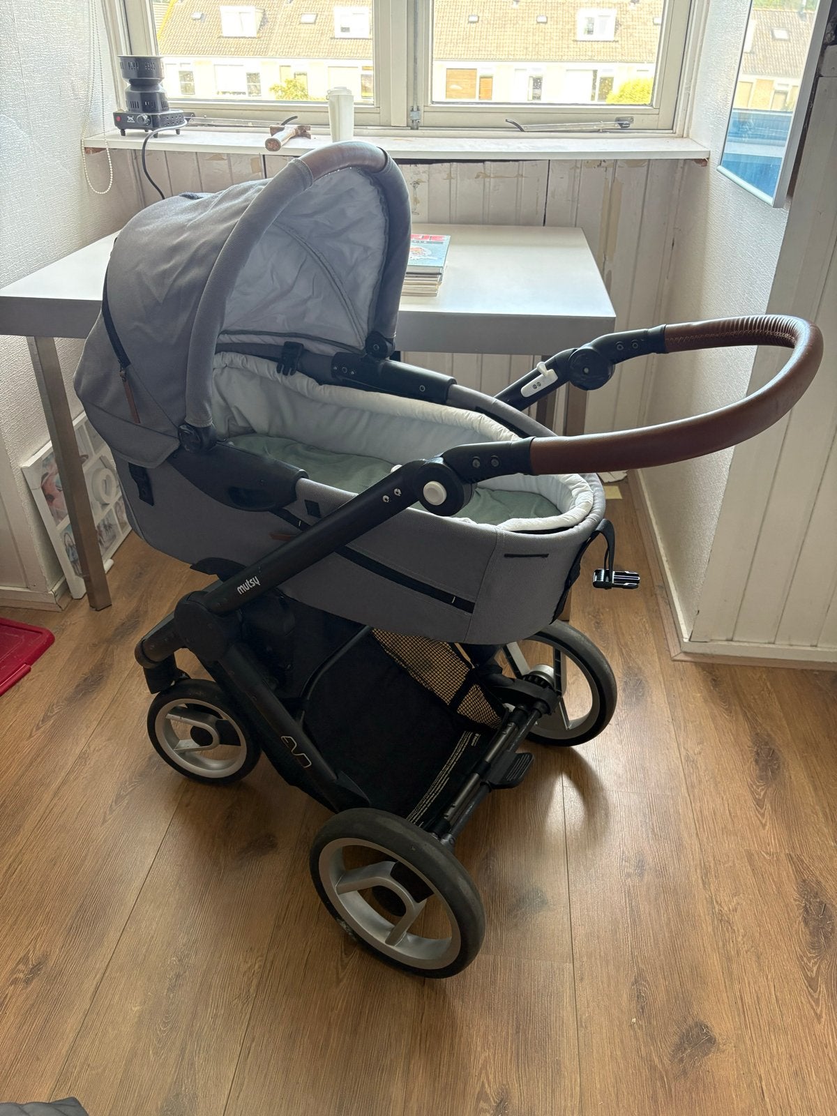 Complete Mutsy kinderwagen met accessoires, Ophalen, Gebruikt, Combiwagen, Mutsy
