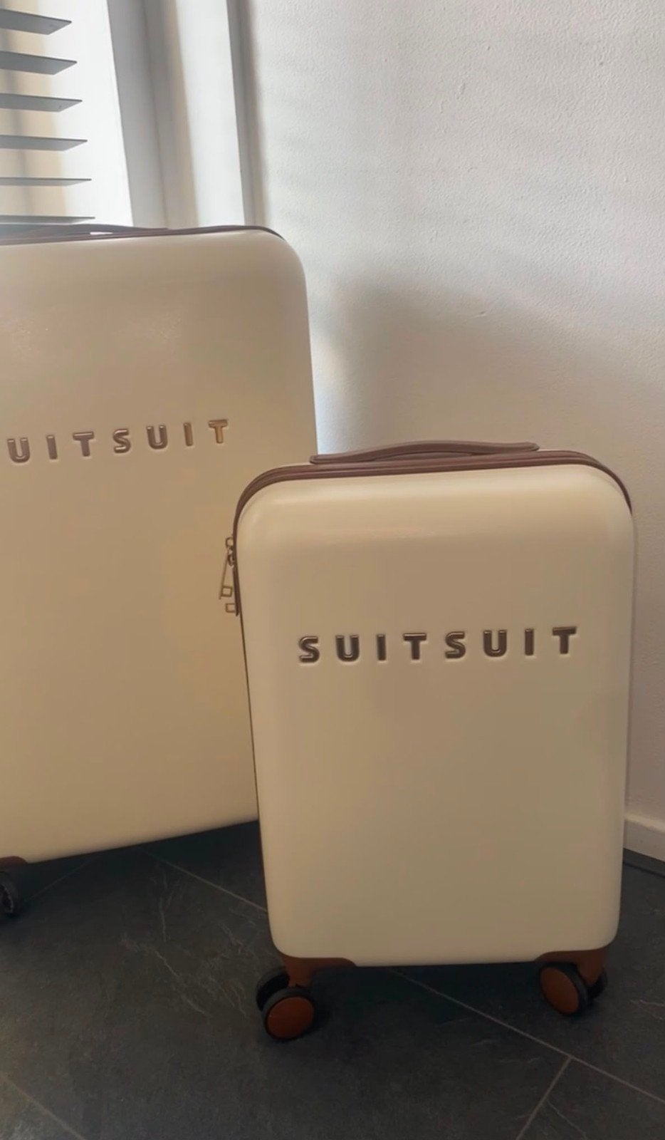 Suitsuit koffers, Sieraden, Tassen en Uiterlijk, Koffers, Ophalen of Verzenden, Gebruikt, Hard kunststof, 70 cm of meer
