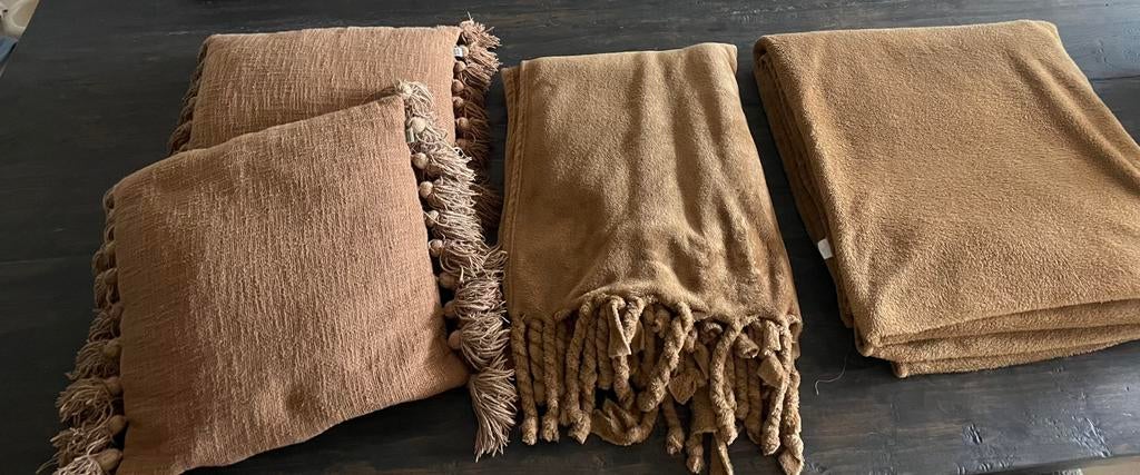Dutch Decor plaids kussens bruin, Ophalen, Gebruikt, Bruin, Vierkant