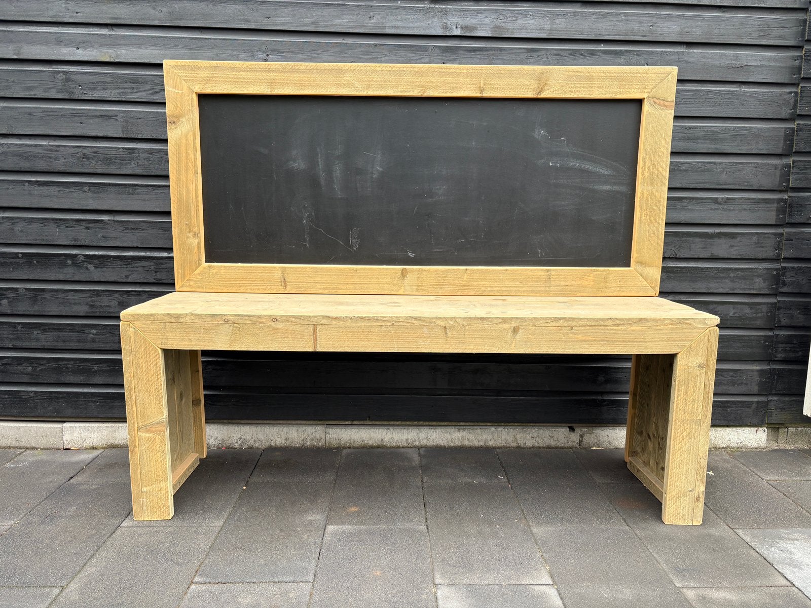 Buitenspeeltafel met schoolbord (demontabel), Ophalen, Gebruikt