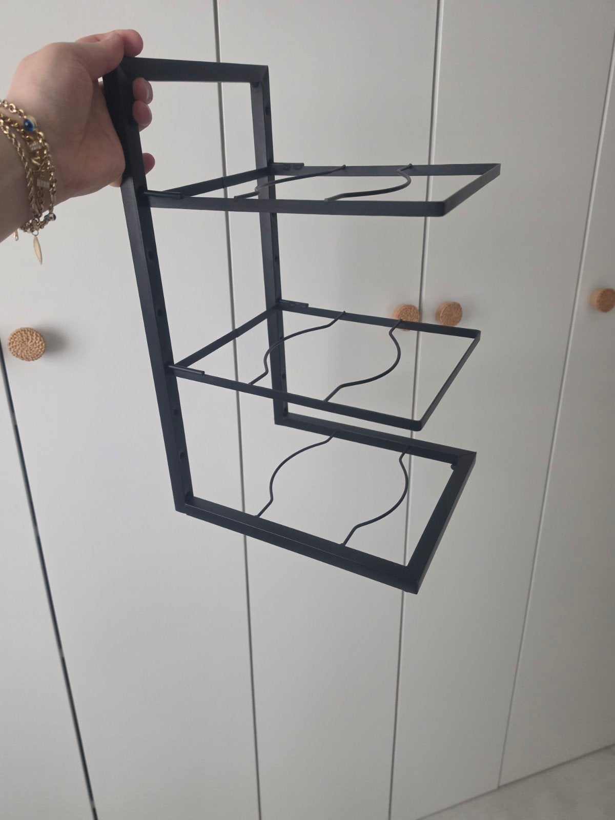 Zwart metalen rek, Ophalen of Verzenden, Zo goed als nieuw, Metaal, 5 tot 15 flessen