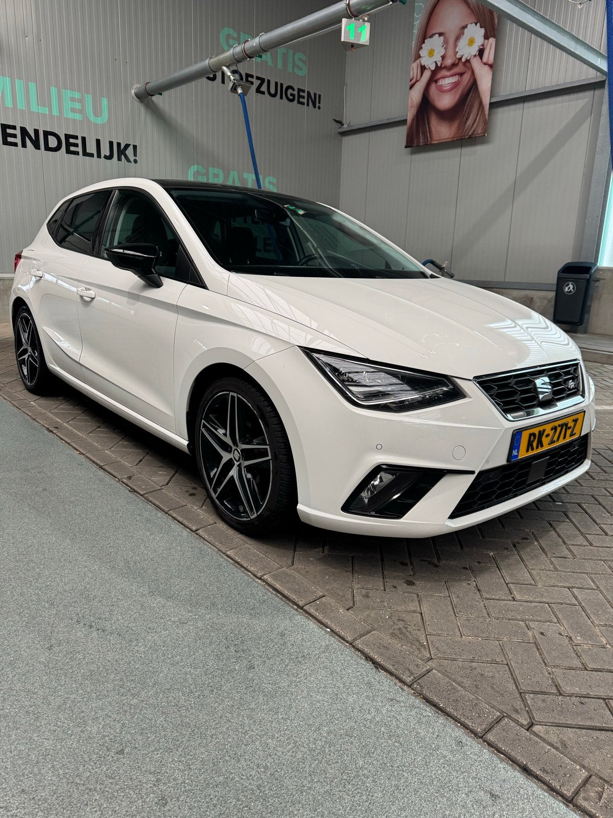 Seat Ibiza 1.0 TSI 95pk 2018 Wit (Schade), Stof, 40 €/maand, 95 pk, Origineel Nederlands