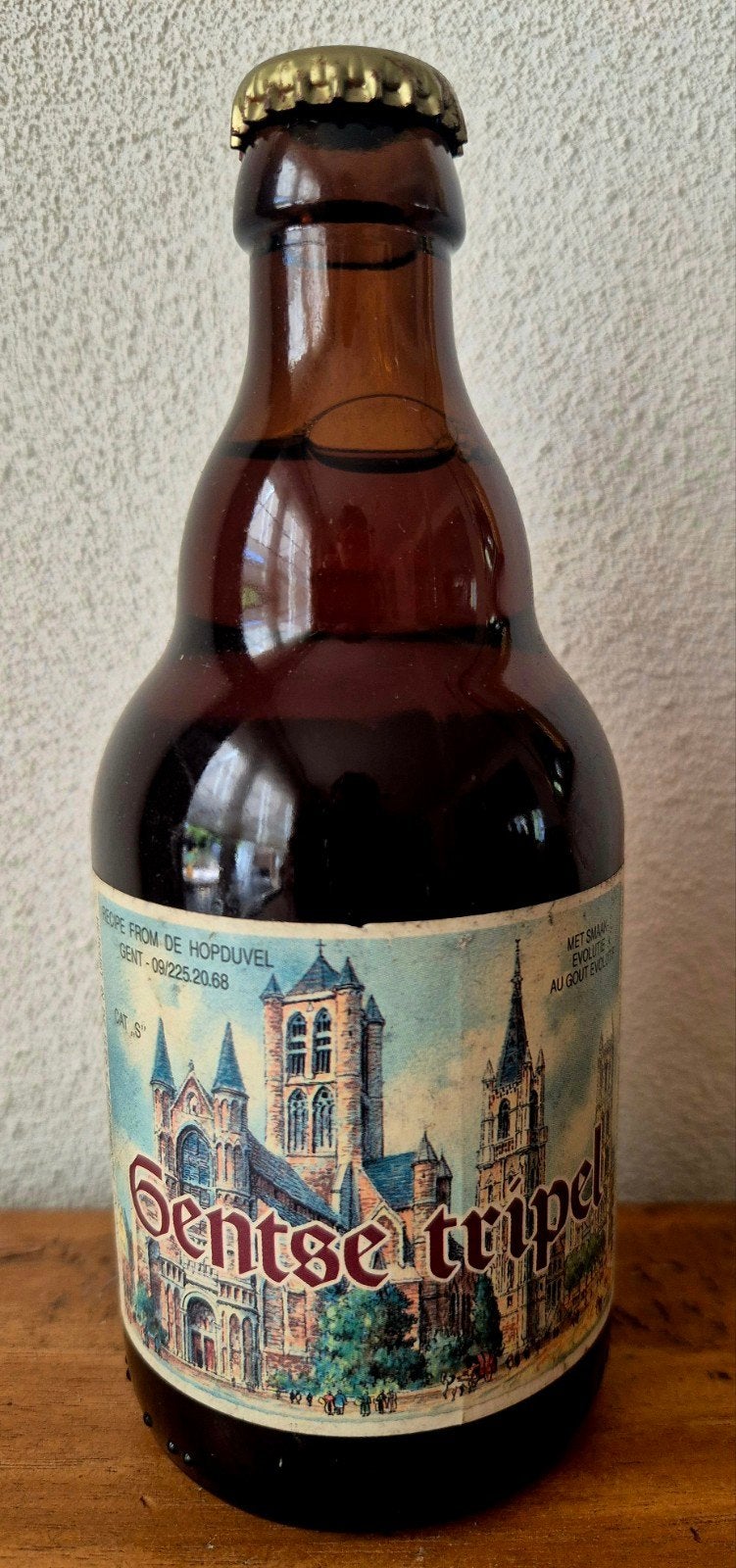 2001 fles Gentse Tripel is een Belgisch speciaal bier, Verzamelen, Ophalen of Verzenden, Zo goed als nieuw, Flesje(s), Overige merken