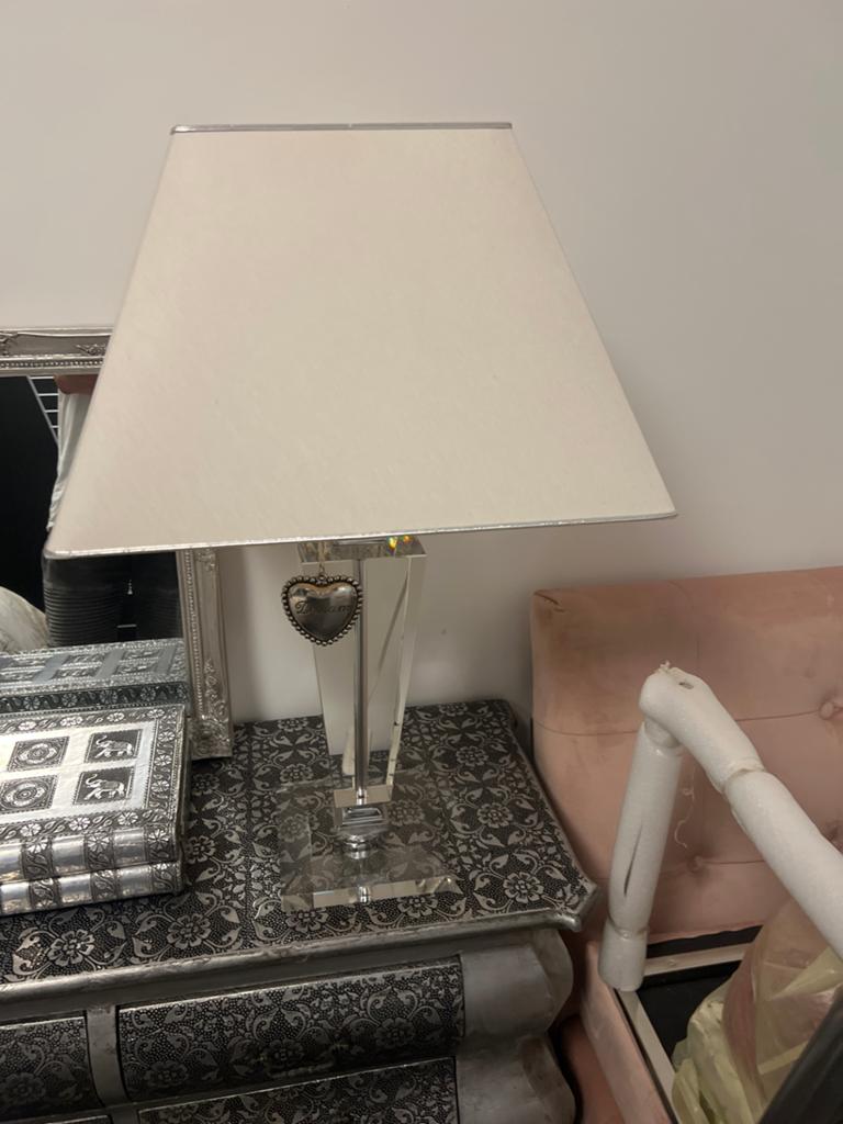 Elegante tafellamp met kristallen voet, Ophalen of Verzenden, Zo goed als nieuw, Glas, 50 tot 75 cm